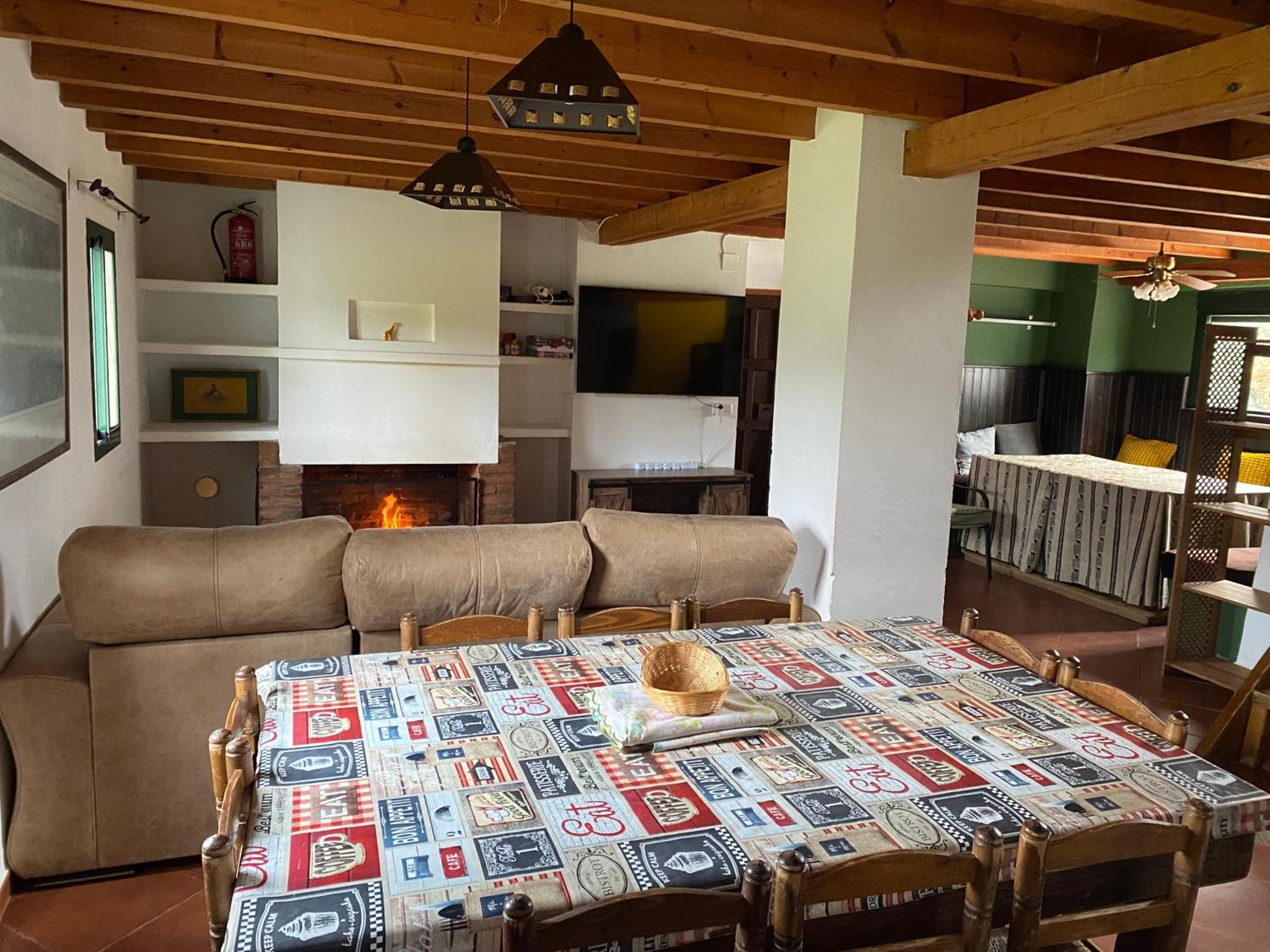 Casa Rural Monterrey Aroche Exterior foto